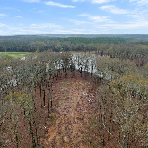 Broken Bow - Land