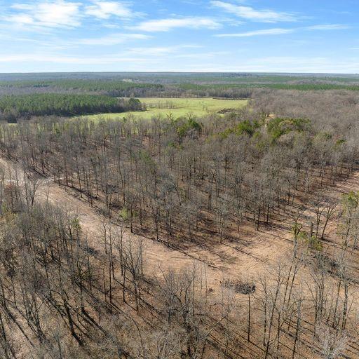 Broken Bow - Land