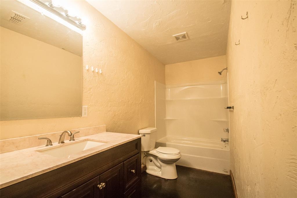 Wa Cole A-140 - Residential Income