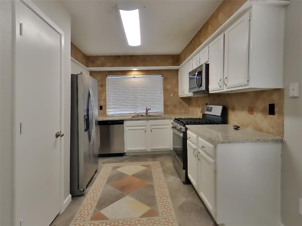 Timbercreek Comm #11 - Residential Lease