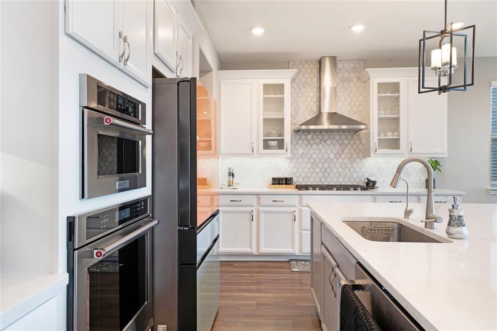 Falcon Place - Residential