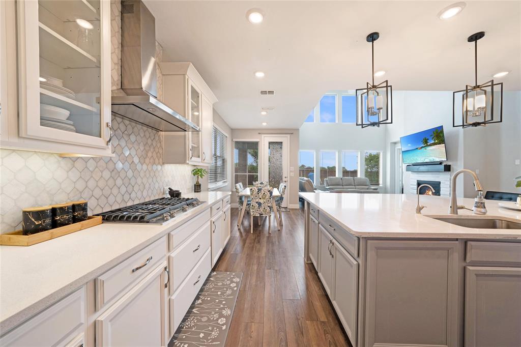 Falcon Place - Residential