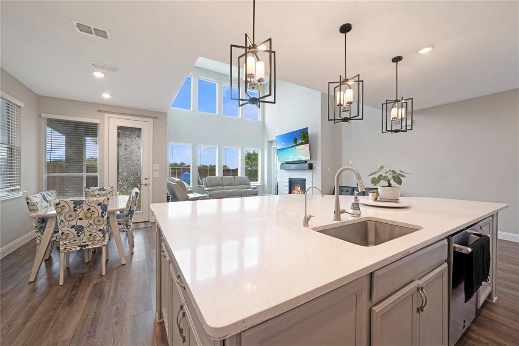 Falcon Place - Residential