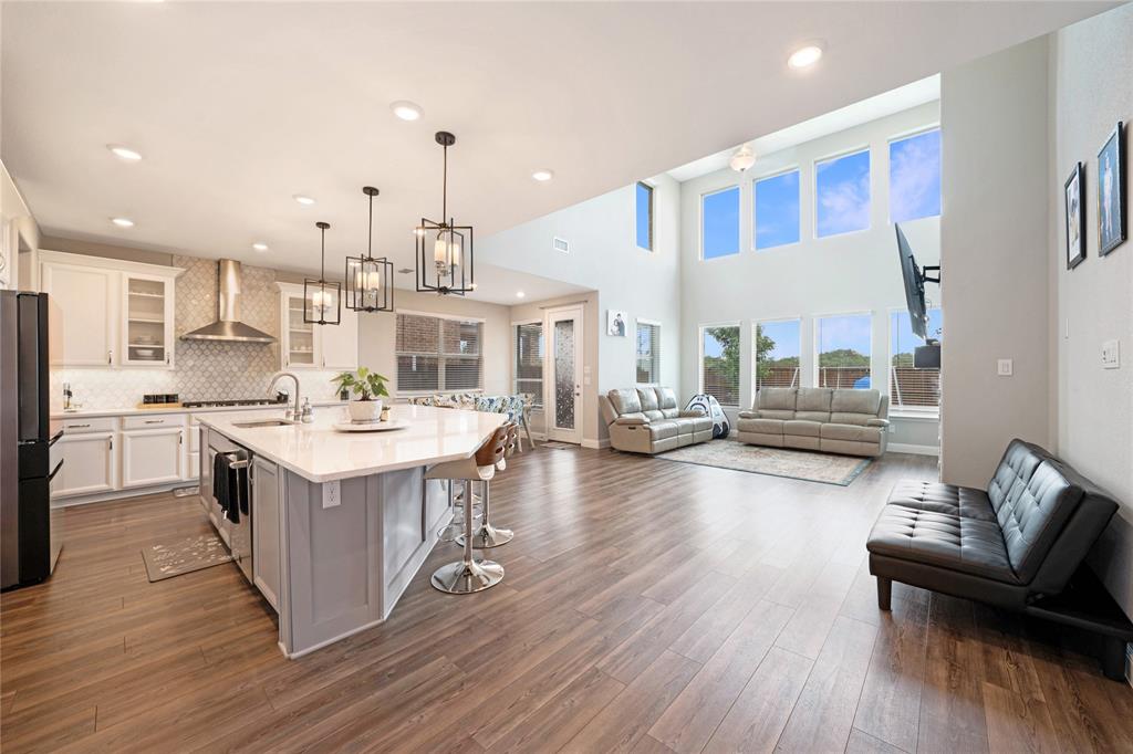 Falcon Place - Residential