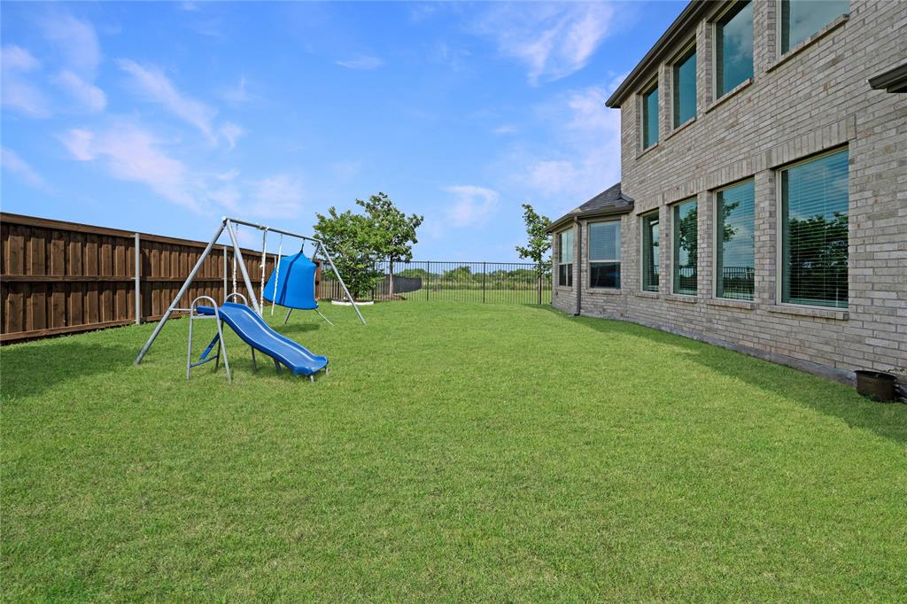 Falcon Place - Residential