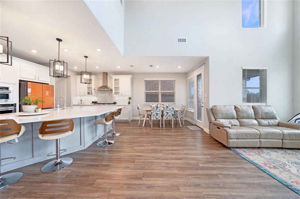 Falcon Place - Residential