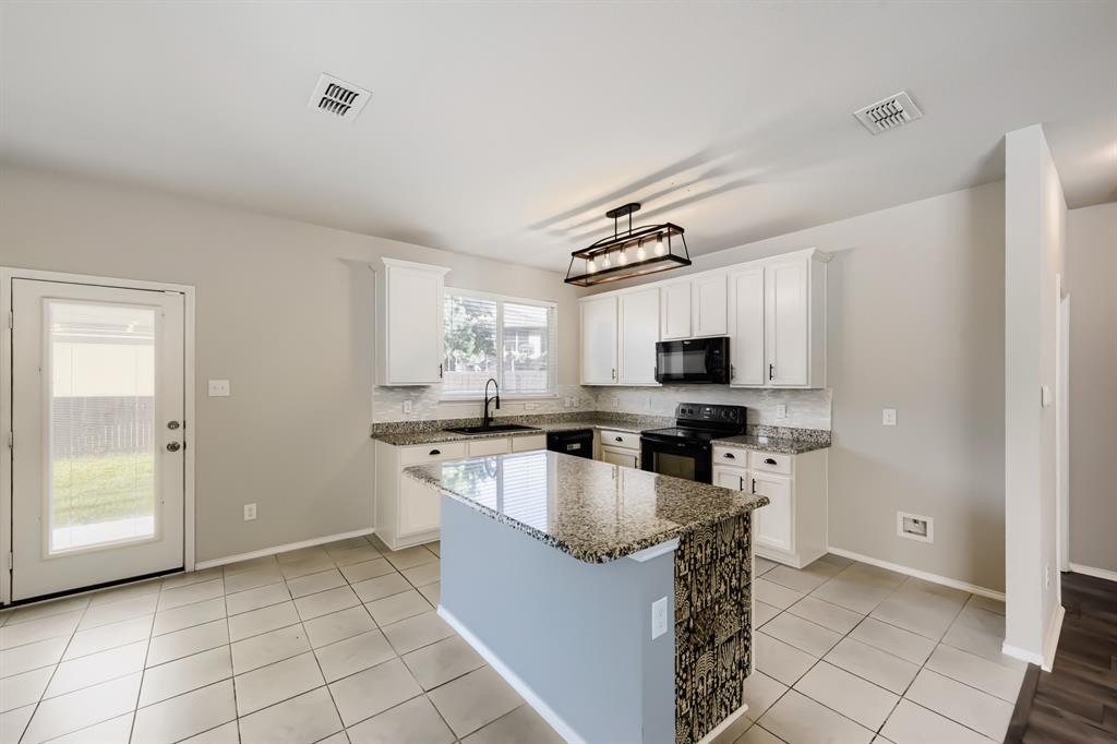 Lae Vista Ranch - Residential