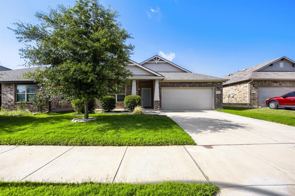 Seller offering up to 2.5% in seller credits to use towards rate buy down or closing costs with preferred lender. Spacious 1,865 sq ft ranch-style home offering comfortable single-story living in the desirable Lake Vista Ranch subdivision. This 3-bedroom, 2-bath property features a functional layout with generous living spaces and an inviting brick exterior. The fenced backyard provides plenty of room for outdoor enjoyment, pets, or future personalization. A solid, well-maintained home in an established community with great everyday convenience.