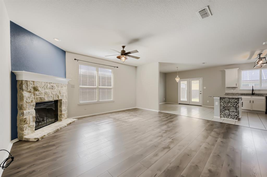 Lae Vista Ranch - Residential