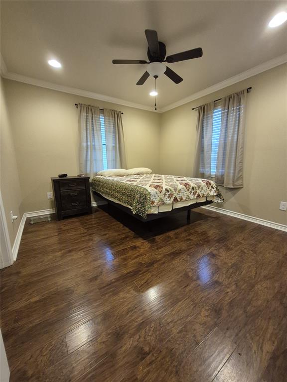 Crescent Oaks - Residential