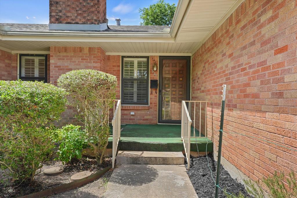 Lake Terrace - Residential