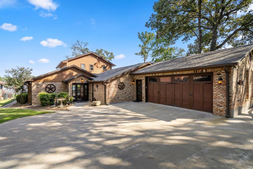 Deer Island Estate - Residential