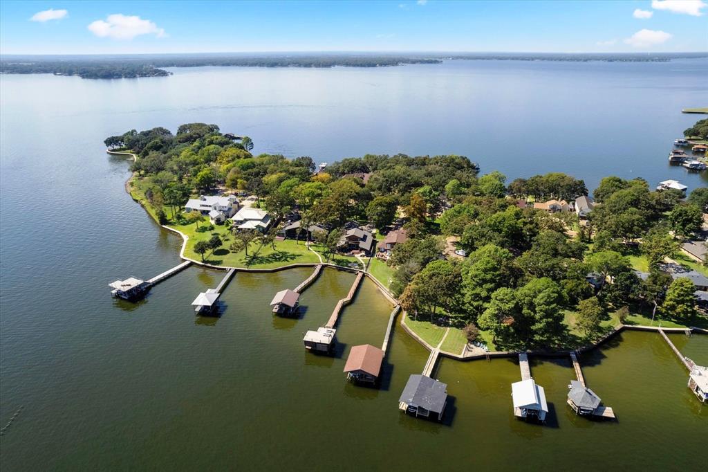 Deer Island Estate - Residential