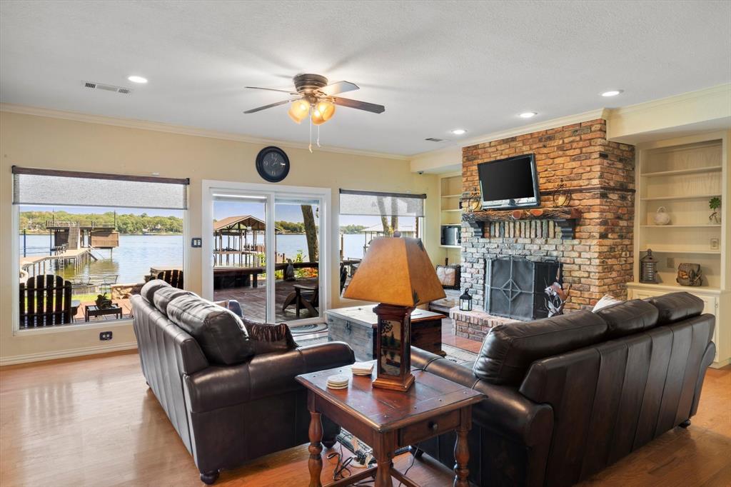 Deer Island Estate - Residential