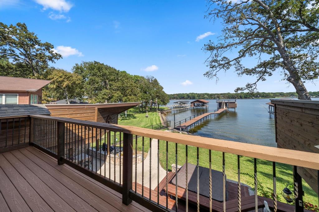 Deer Island Estate - Residential