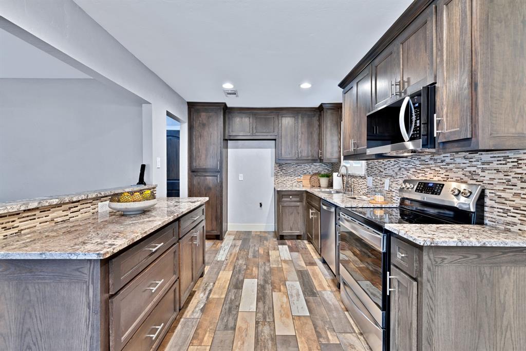 Foster Village Add - Residential