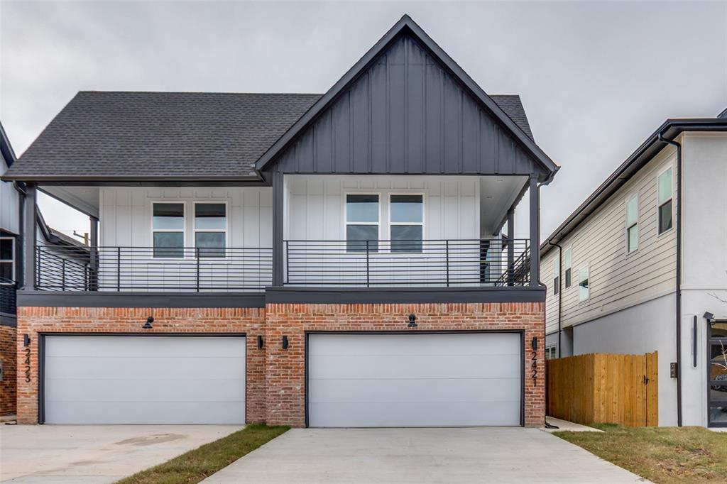 Beautiful contemporary duplex in the newly developed community of Jefferies-Meyers right in the heart of Sunny South Dallas! This gorgeous home features an open concept layout and tons of builder upgrades that are sure to please the most discerning of buyers. The kitchen has waterfall granite countertops, stainless steel appliance and a large kitchen island. Throughout the home you have vinyl wood flooring with ceramic tile in the bathrooms. If having an outdoor escape is important to you this home also comes with a private balcony perfect for enjoying the Dallas skyline. Conveniently located near Fair Park with easy access to multiple major highways - I-30, I-75, I-35S, Dallas North Tollway - and just a hop, skip and jump away from a number of highly ranked bars, restaurants and event centers like the American Airlines Center, the House of Blues and the factory just to name a few!!!