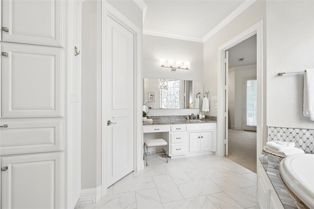 Point Noble - Residential