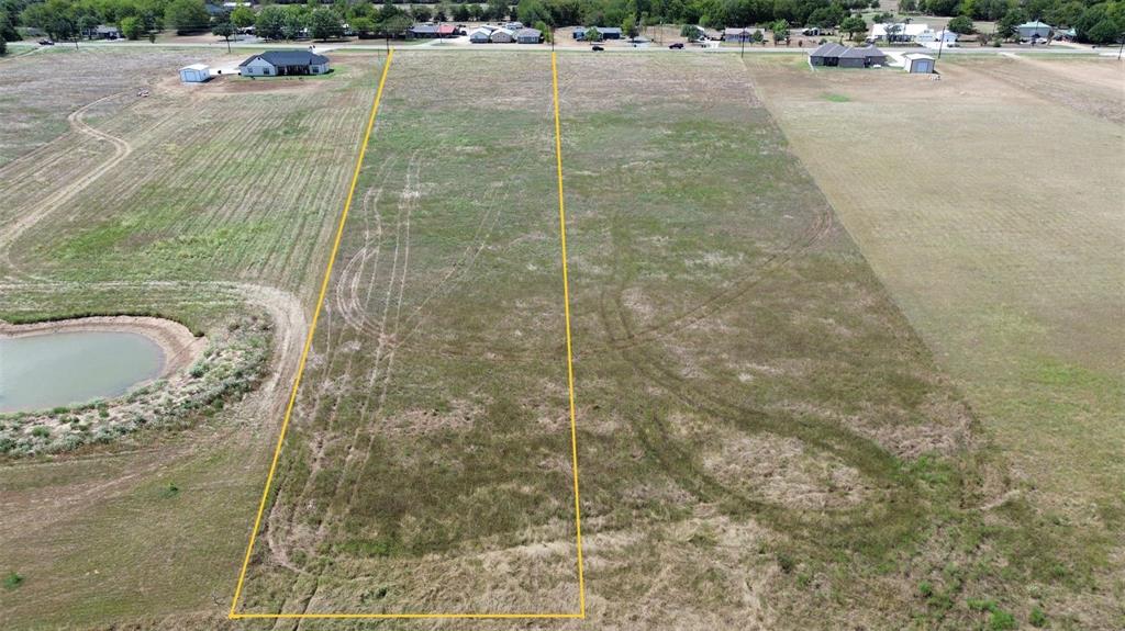 Welcome to Cotton Estates. The perfect lot to build your dream home. Site built homes 1400 square feet or larger, Barndominiums are  allowed. Aerobic Septic Systems are required. Water is available on site. You will need your own meter. FEC electric is available.

One time close construction also available if interested in building, Contact for more information.

Buyer and Buyer's agent to verify all information.
