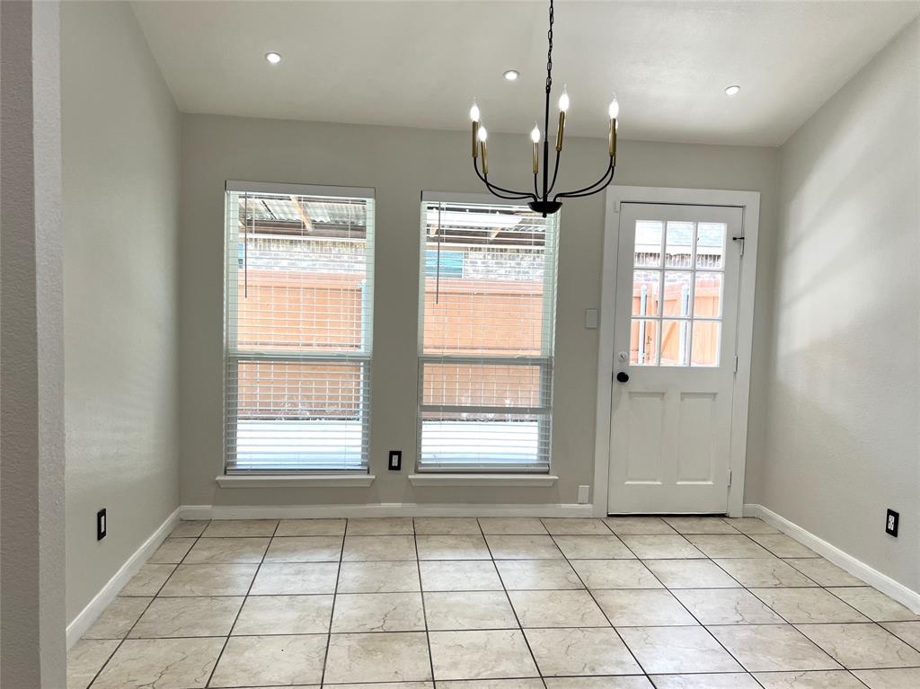 Casa Loma Estates Rep - Residential Lease