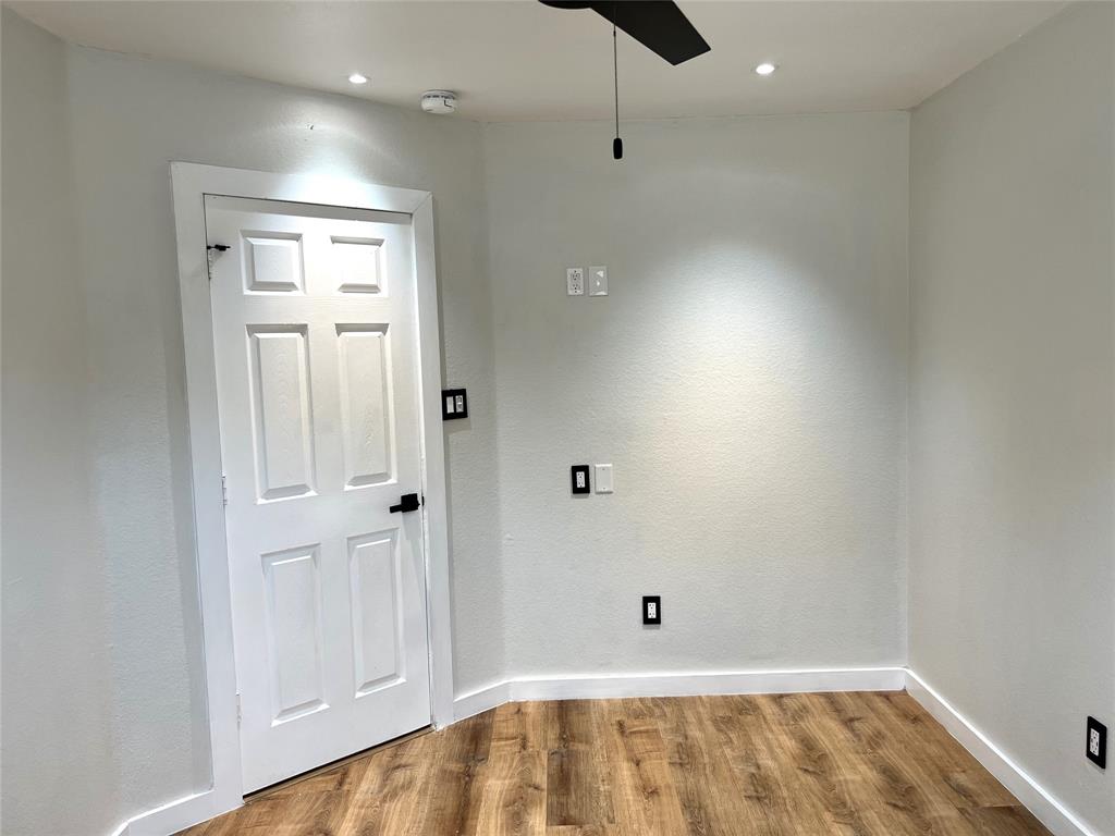 Casa Loma Estates Rep - Residential Lease