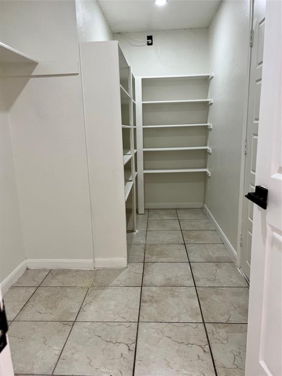 Casa Loma Estates Rep - Residential Lease