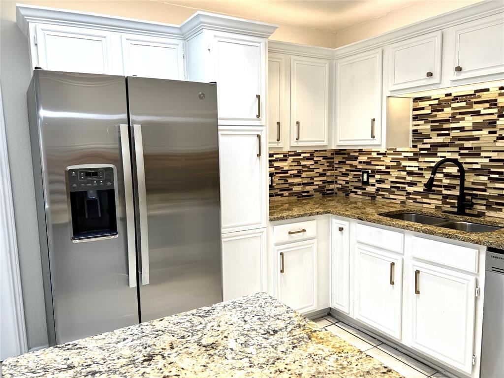 Casa Loma Estates Rep - Residential Lease