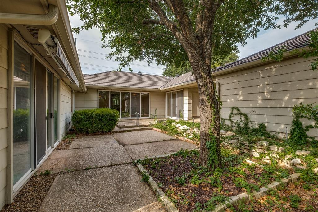 Lanvendale Circle - Residential