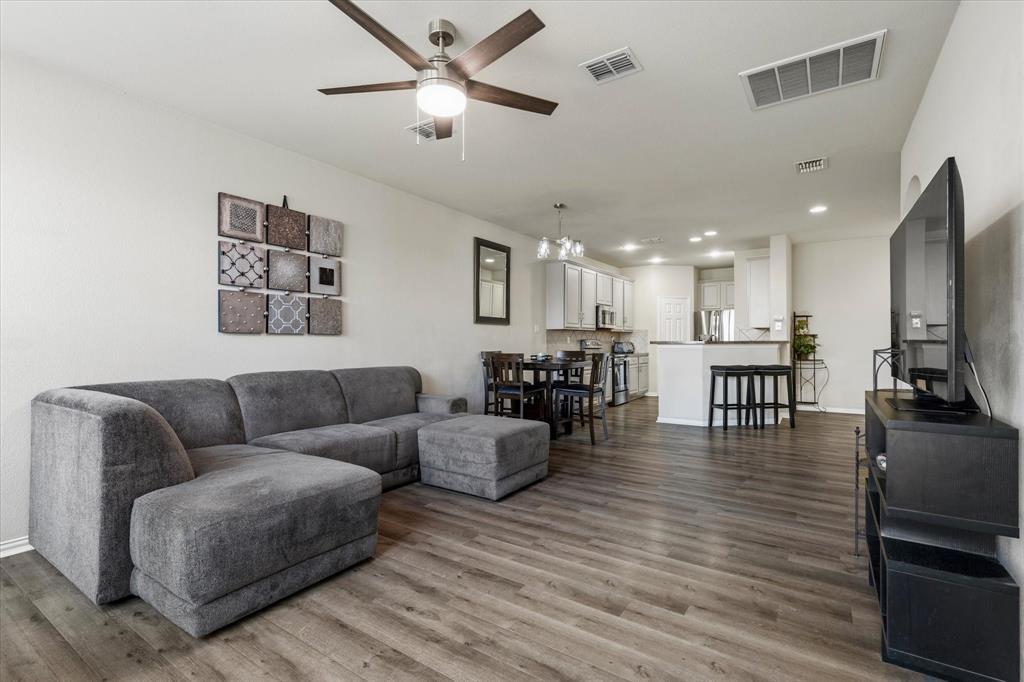Quail Creek Twnhs Add - Residential