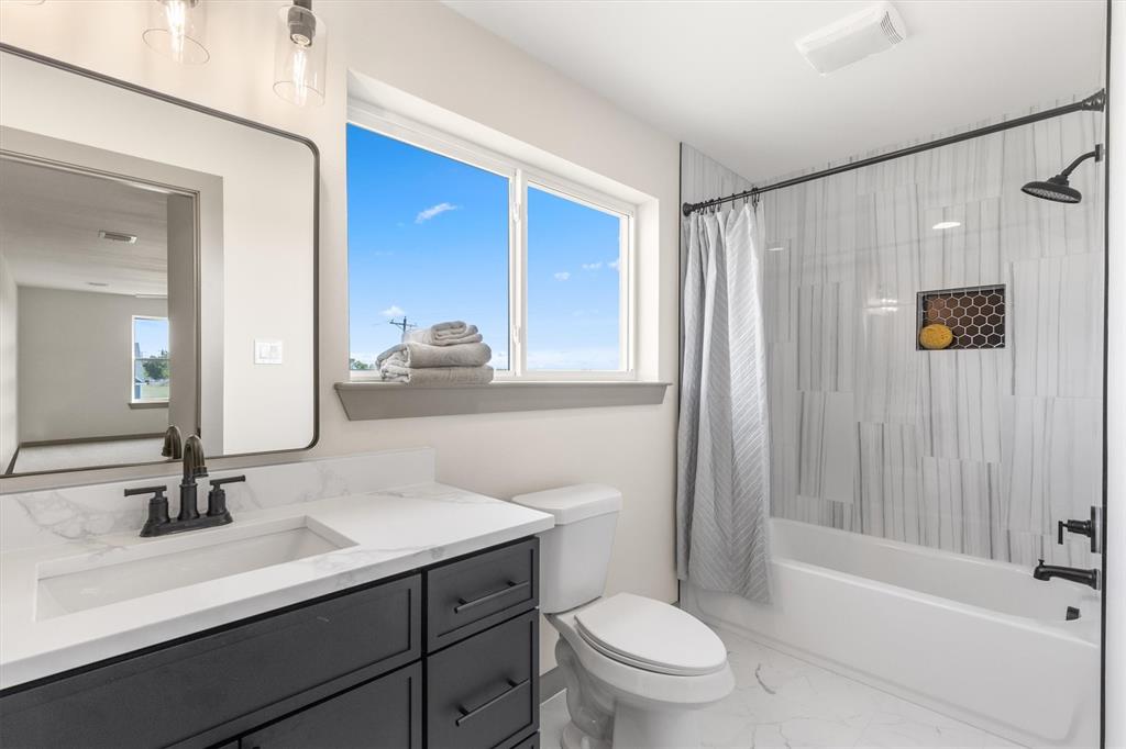 DIXIE ESTATES - Residential