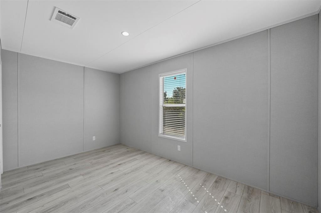 Oak Trail Shores Sec B - Residential