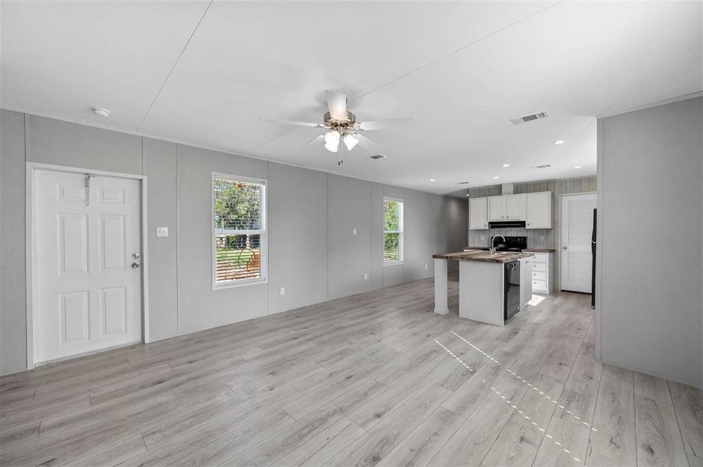 Oak Trail Shores Sec B - Residential