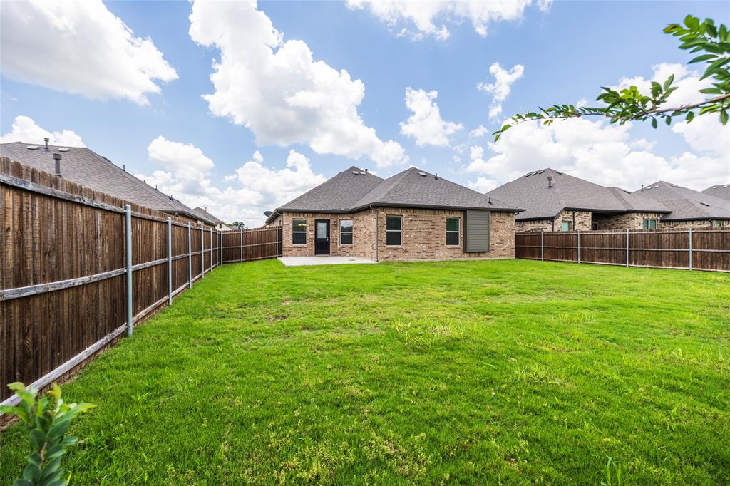 CREEK CROSSING PHASE THREE - Residential
