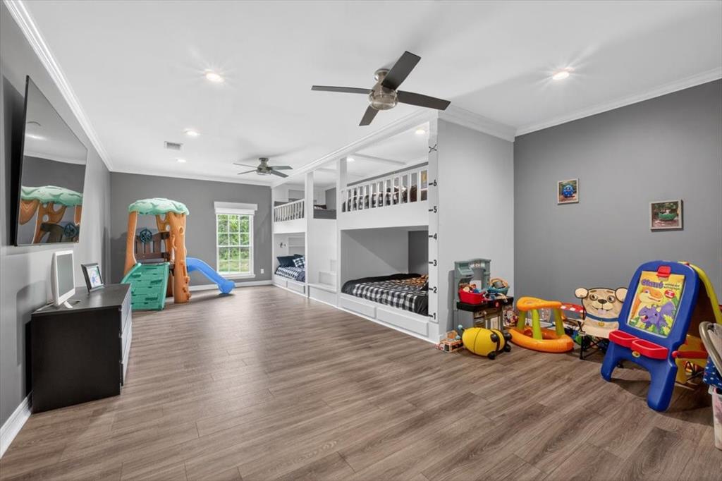 Emerald Shores - Residential