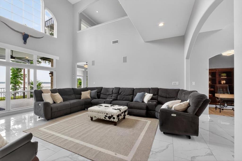 Emerald Shores - Residential