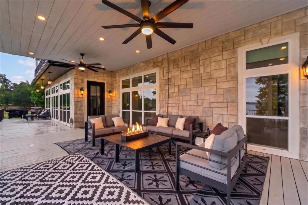 Emerald Shores - Residential