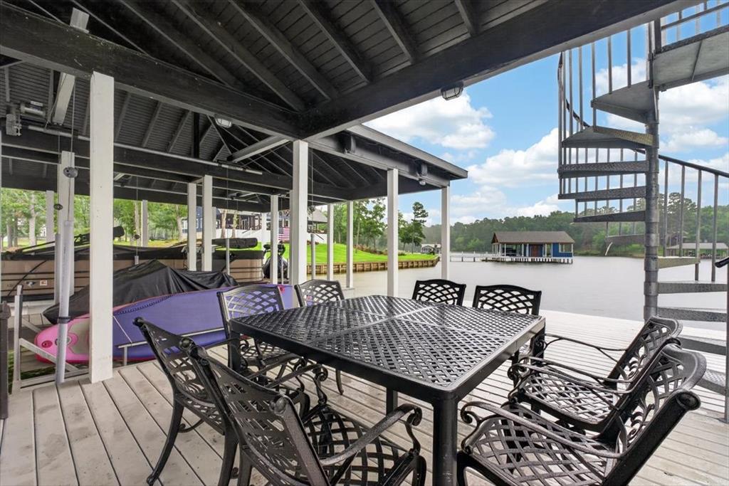 Emerald Shores - Residential