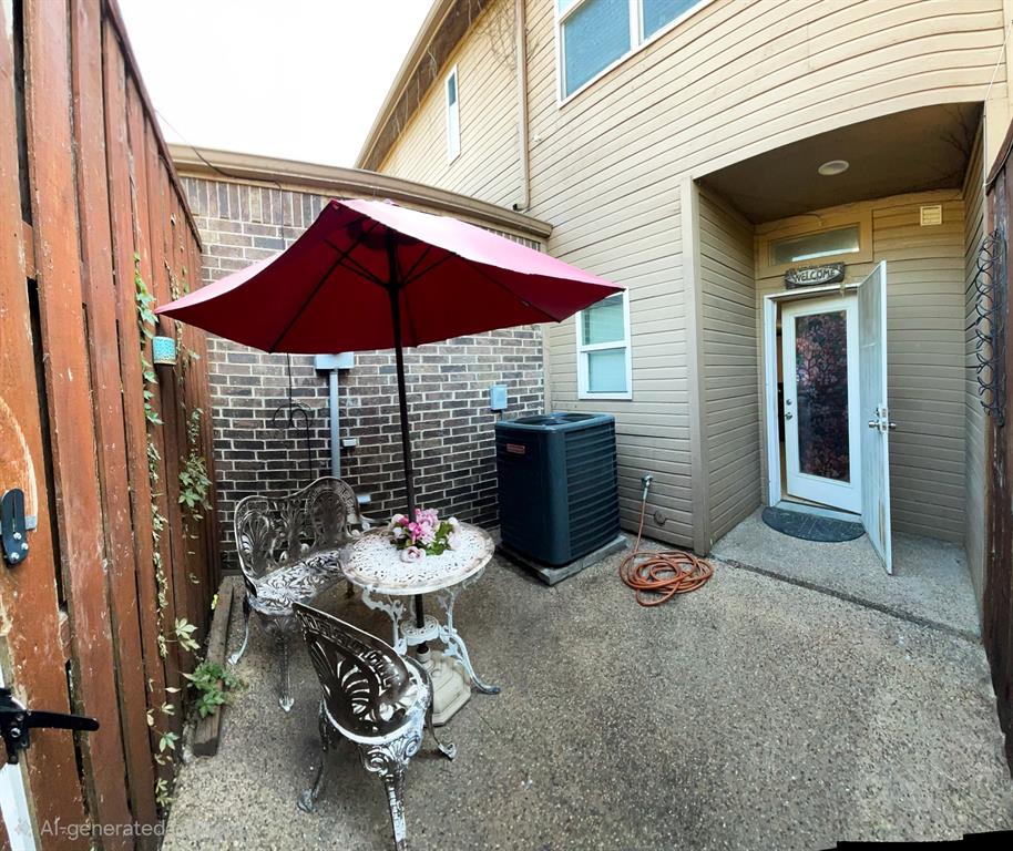 Bexar Street North Twnhms 01 - Residential