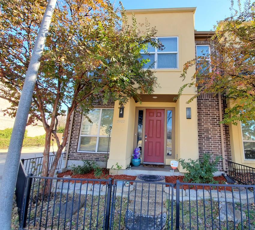 Bexar Street North Twnhms 01 - Residential