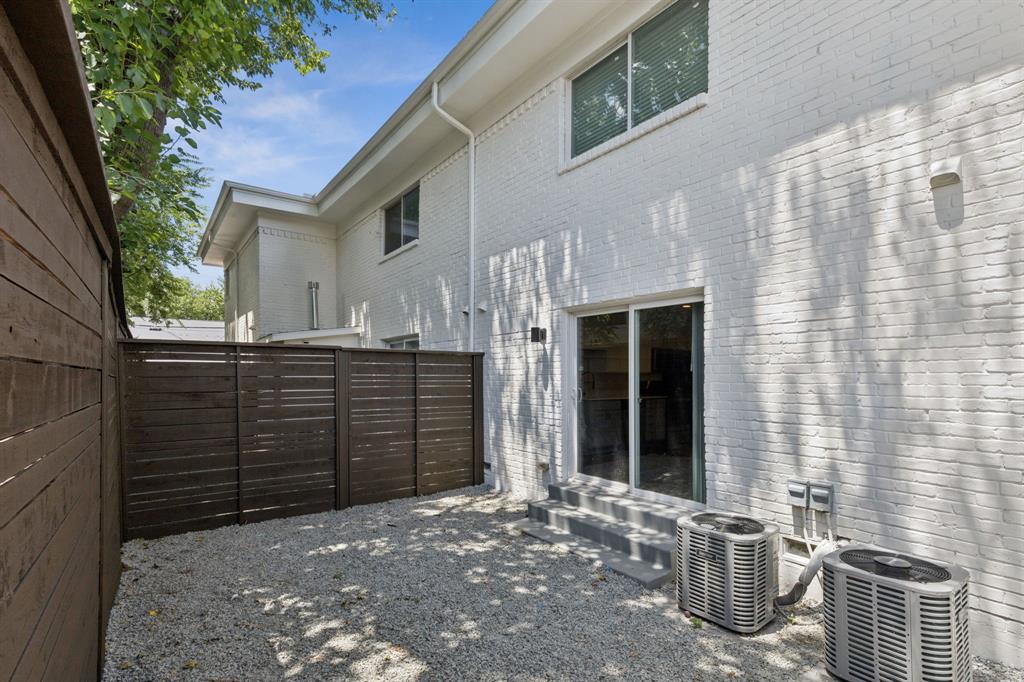 College Hill - Residential Income