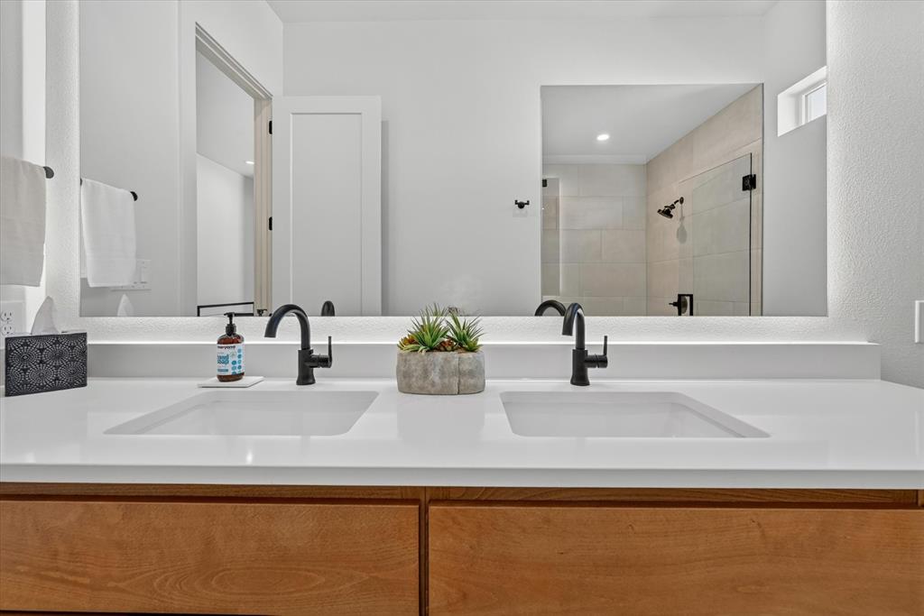 Caldwells R D - Residential