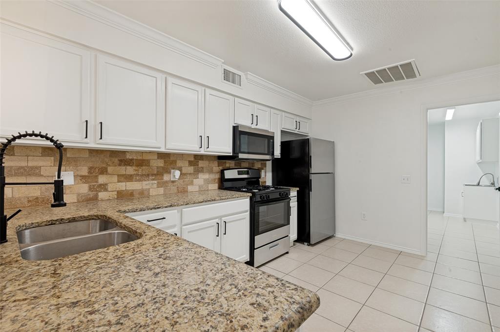 Pebblebrook Village Condo Bldg #4 - Residential