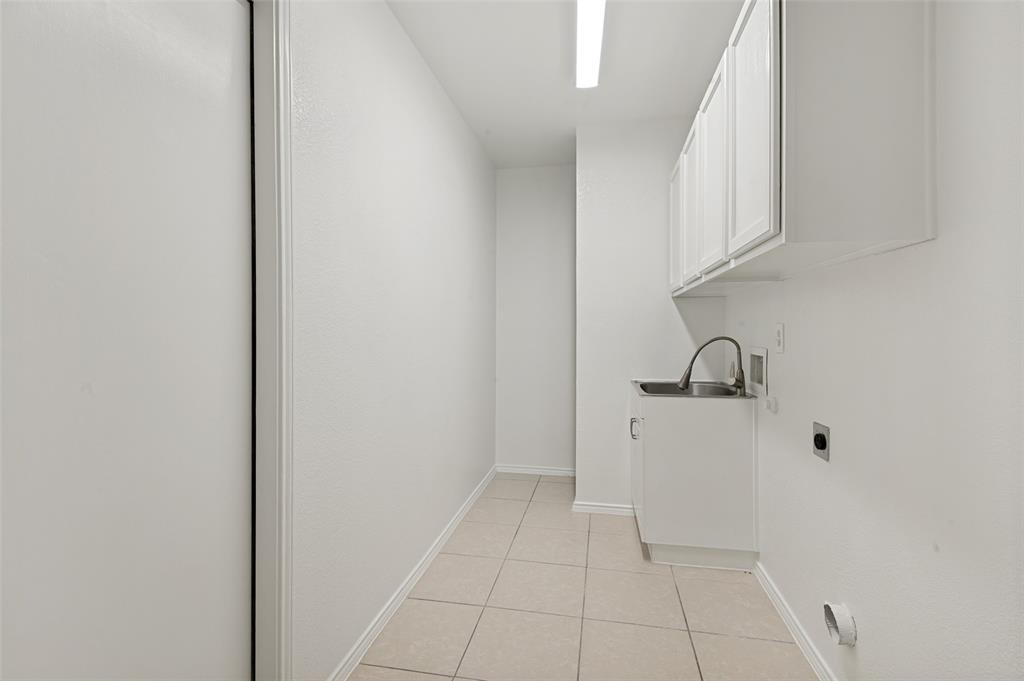 Pebblebrook Village Condo Bldg #4 - Residential