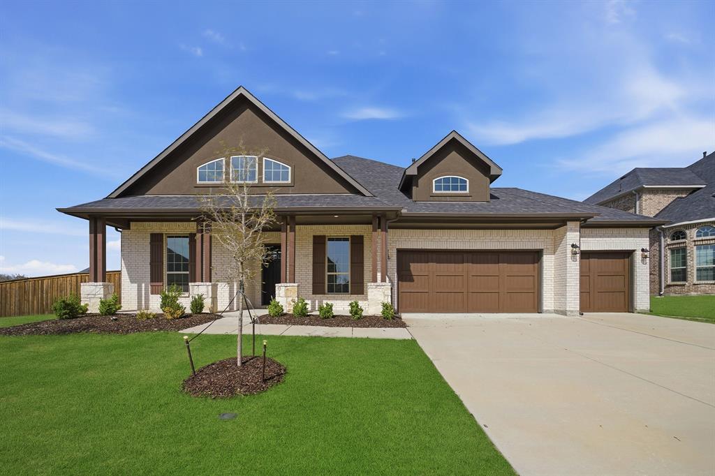 Oversized Lot! The Atascadero stows 4 large bedrooms, 3 full bathrooms &a spacious covered patio!