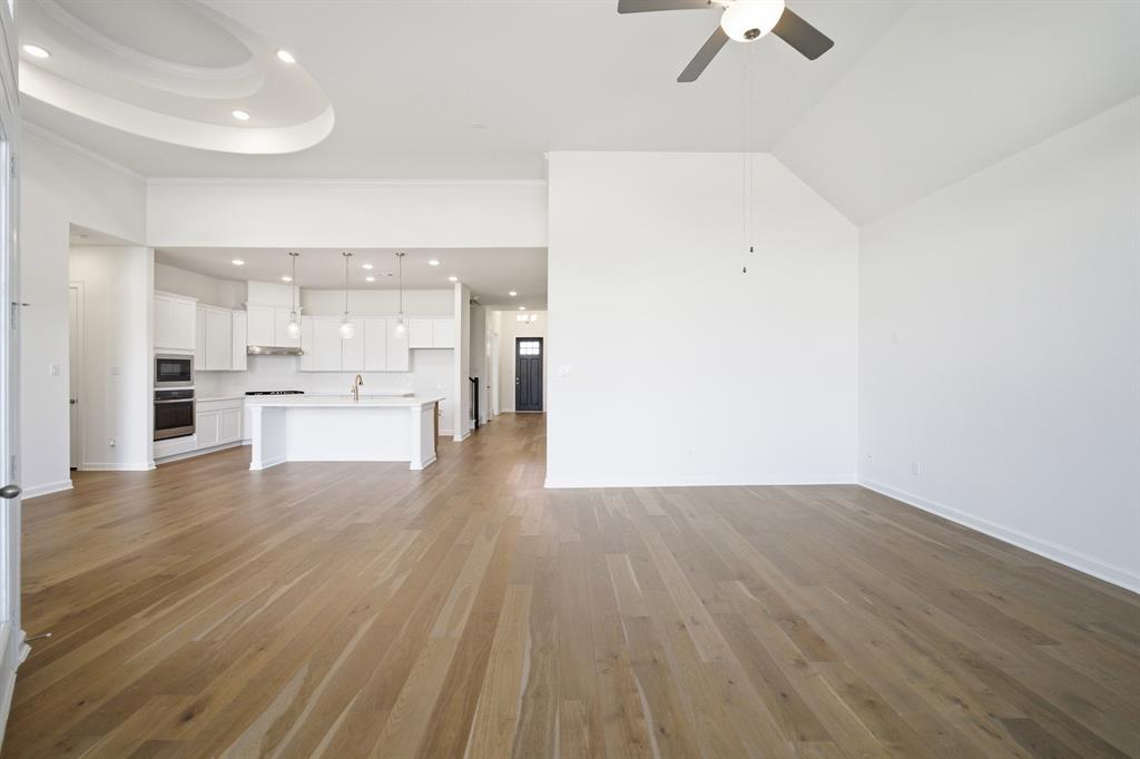 Sonoma Verde - Residential