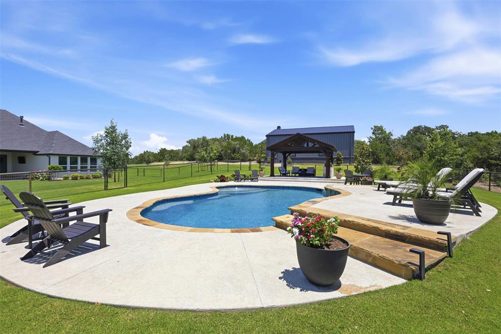 Eagles Bluff - Residential