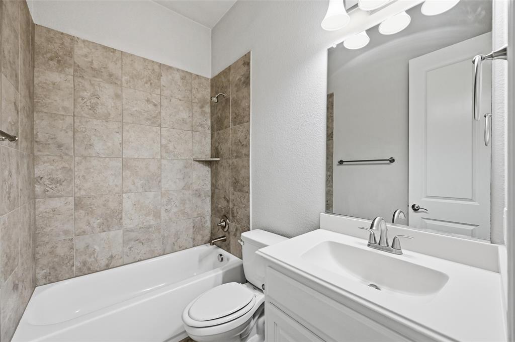 Parkside At Woodlake - Residential