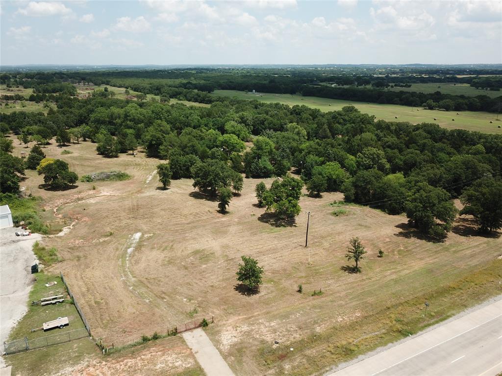 PRIME LOCATION AND OPPORTUNITY! MOTIVATED SELLERS and PRICED BELOW tax appraisal.
Discover endless possibilities with this expansive 16.3-acre parcel just outside city limits! Boasting an impressive 700 feet of prime highway frontage, this unique property is perfect for your dream home, investment, or development. Imagine enjoying the tranquility of open land, shaded by mature trees, with a stock tank on-site for added charm.
Utilities are a breeze with electricity readily available and a private water well already in place. The property features two convenient entrances, making access easy for any project you envision
Priced well below tax and appraisal value, this motivated seller is ready to make a deal! Don’t miss out on this rare opportunity to own a slice of land with so much potential. Act fast, this gem won't last long! Contact us today for more information or to schedule a viewing!
PLEASE SUBMIT LOAN APPROVAL AND OR CASH VERIFICATION WITH OFFER.