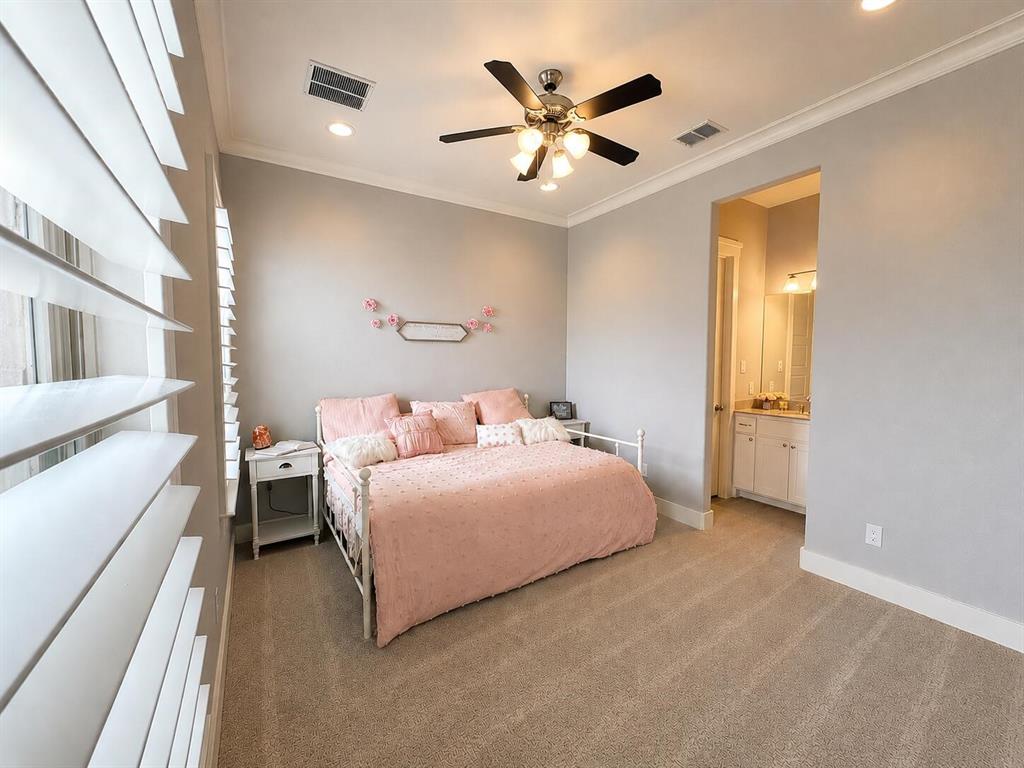 Summer Lake Country Estates - Residential
