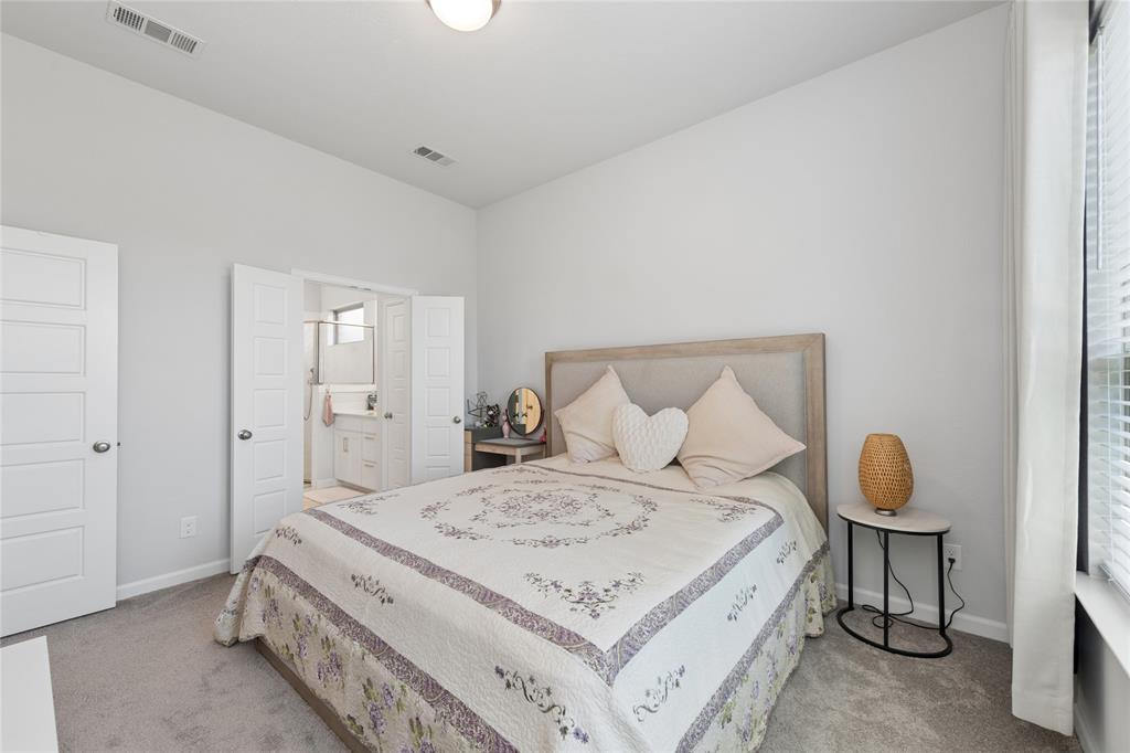 Prairie Oaks - Residential
